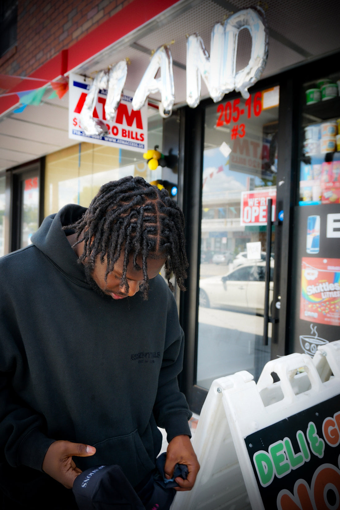 Common Mistakes When Starting Locs (And How to Avoid Them)